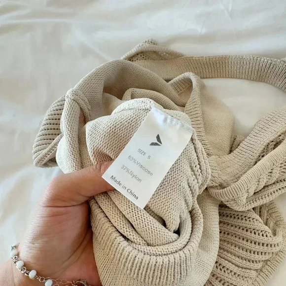 Ruve Espel Beige Knit Bodysuit Size Small - Picture 5 of 7